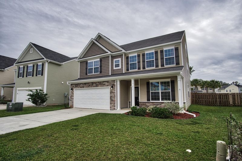 973 Cedarfield Ln, Summerville, SC 29483
