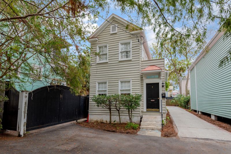 7 Murphy Ct, Charleston, SC 29403