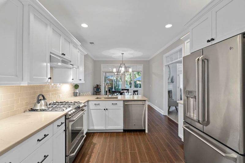 287 Sandpiper Dr, Mount Pleasant, SC 29464