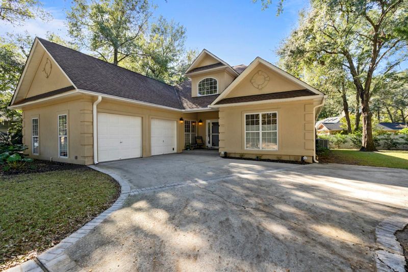 287 Sandpiper Dr, Mount Pleasant, SC 29464