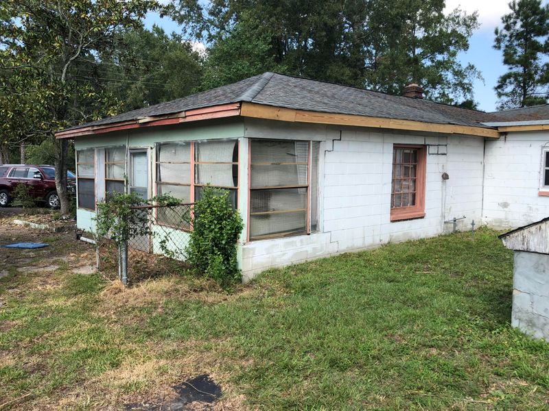 140 Howe Hall Rd, Goose Creek, SC 29445