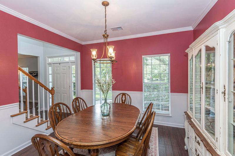 1152 Clover Pl, Mount Pleasant, SC 29466