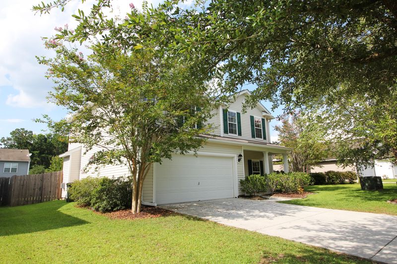 9642 N Carousel Cir, Summerville, SC 29485