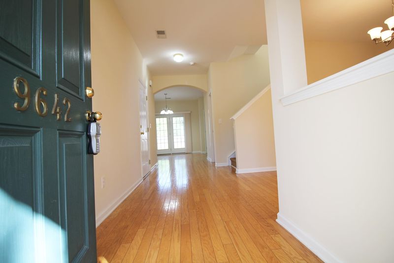 9642 N Carousel Cir, Summerville, SC 29485