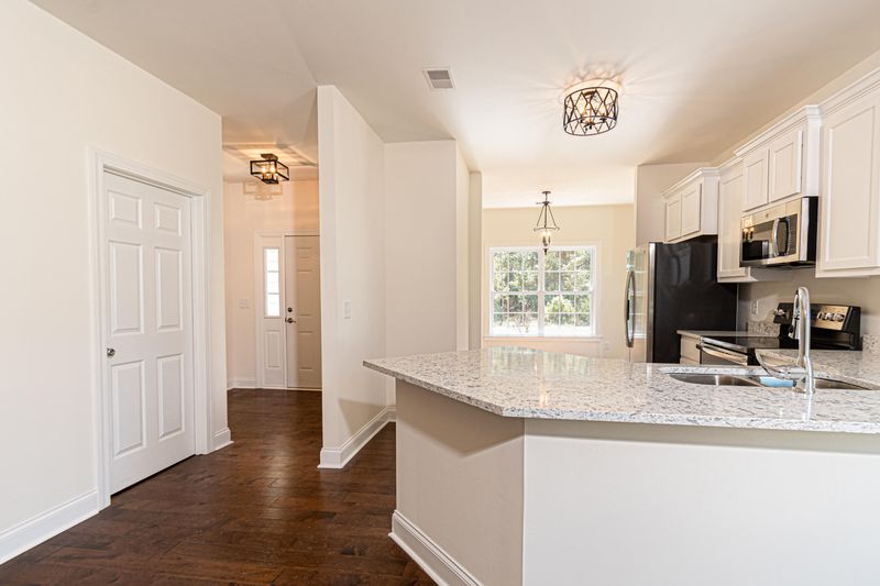 210 New Iris Ln, Ridgeville, SC 29472