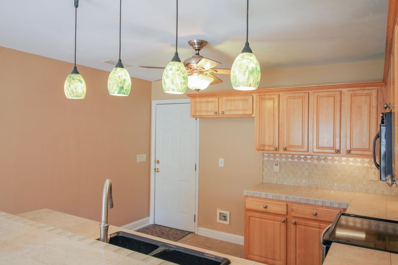 8312 Berringer Bluff, North Charleston, SC 29418
