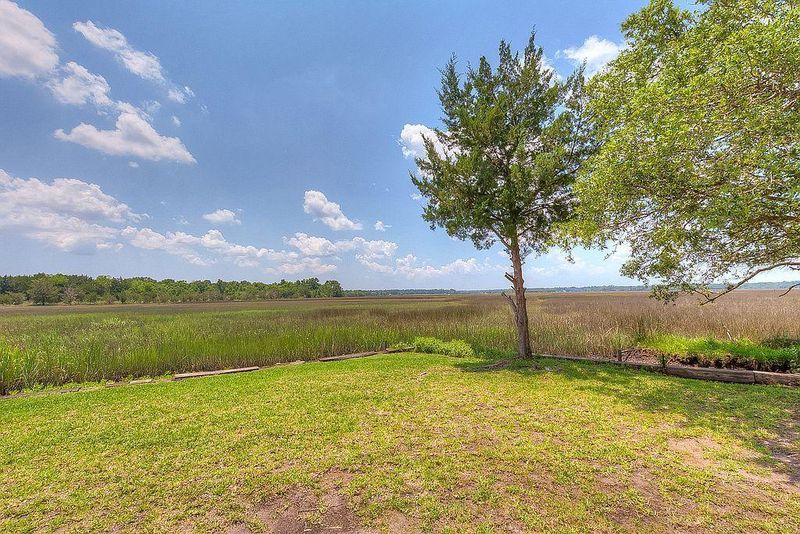 3669 Moonglow Dr, Johns Island, SC 29455