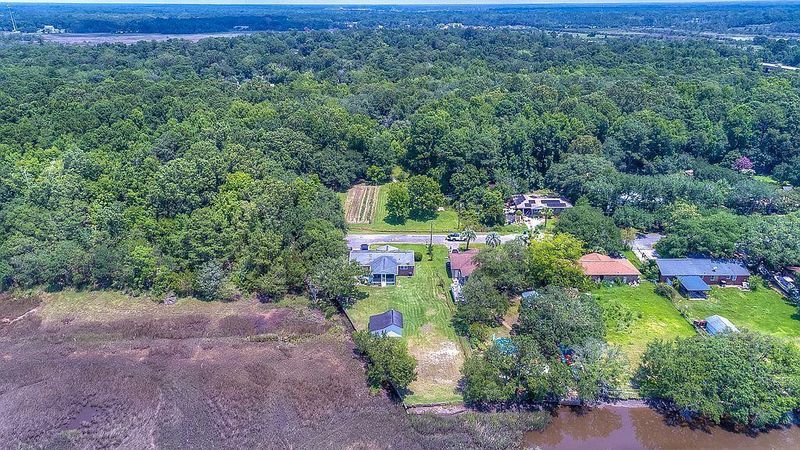 3669 Moonglow Dr, Johns Island, SC 29455
