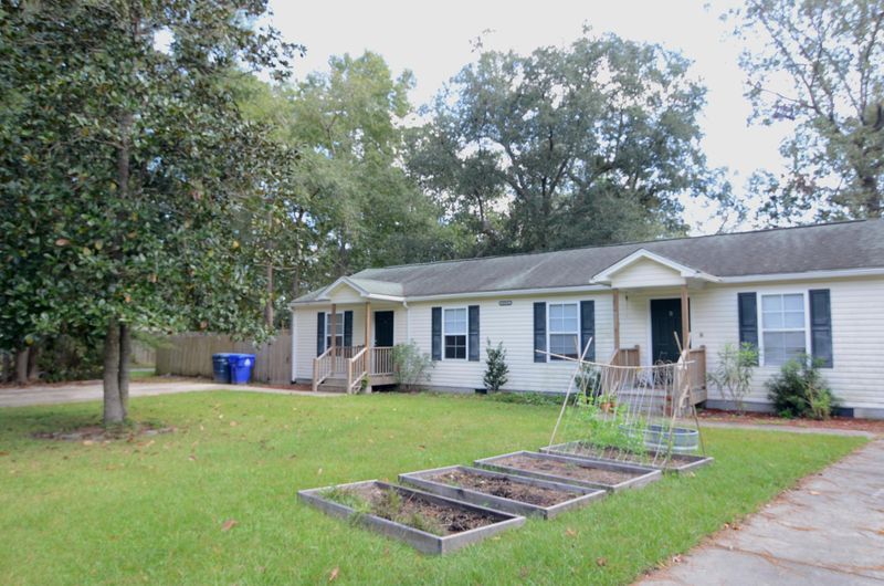1913 Old Parsonage Rd, Charleston, SC 29414