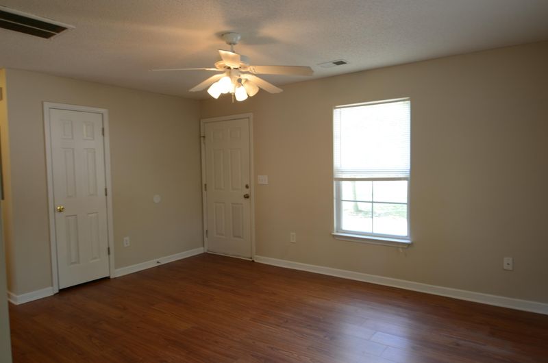 1913 Old Parsonage Rd, Charleston, SC 29414