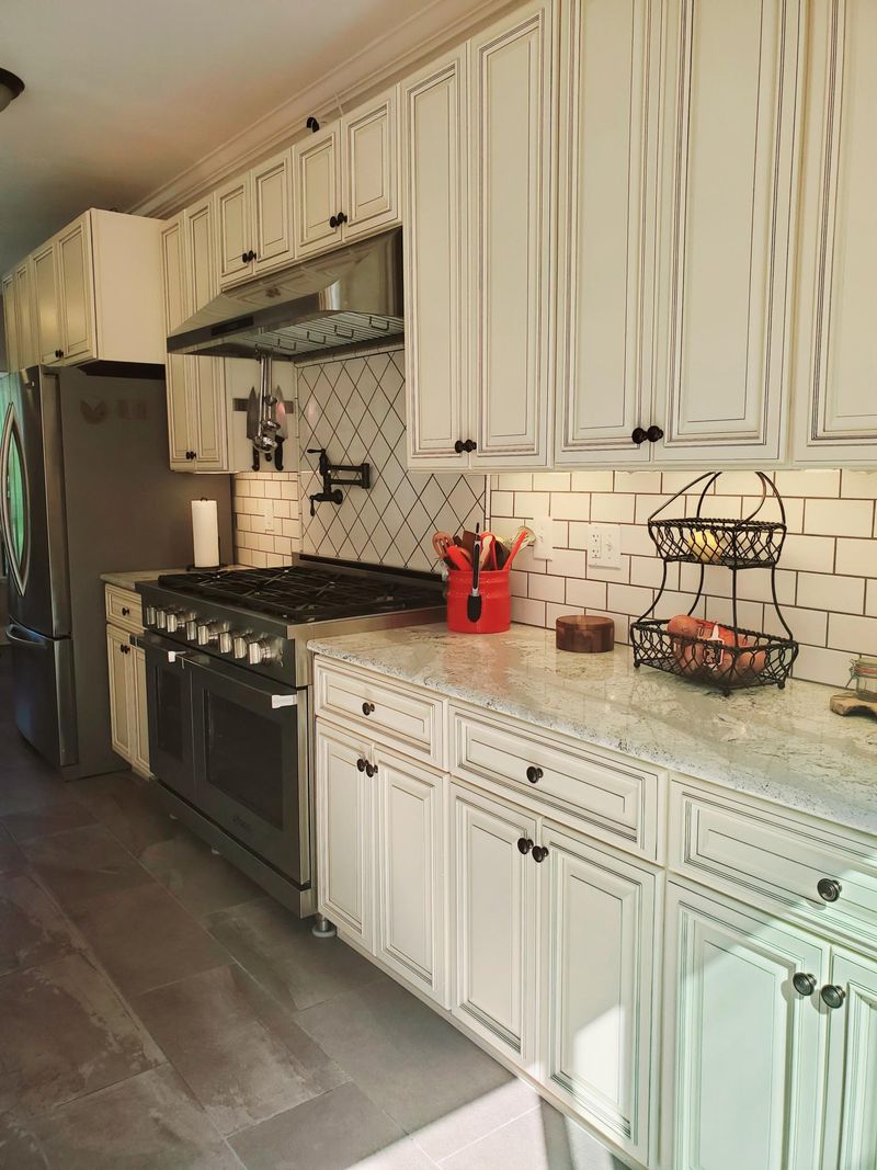 5912 Steward St, Hanahan, SC 29410