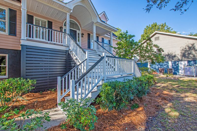 1505 Oaklanding Rd, Mount Pleasant, SC 29464