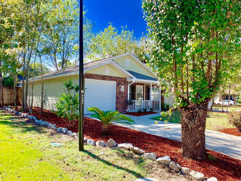 9617 Crosscut Dr, Ladson, SC 29456