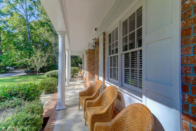 30 Sorento Blvd, Hanahan, SC 29410