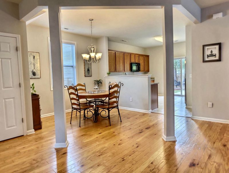 107 Surlington Dr, Ladson, SC 29456