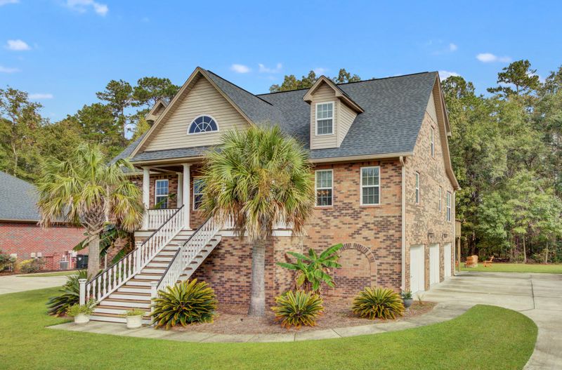8733 Millerville Dr, North Charleston, SC 29420