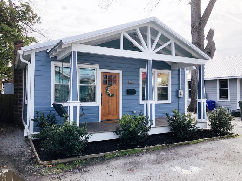 1 Fields Pl, Charleston, SC 29403