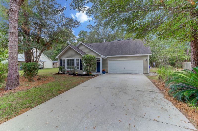 1706 Barracuda Rd, Johns Island, SC 29455