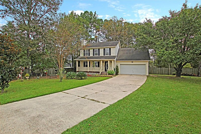 127 Round Table Ln, Goose Creek, SC 29445