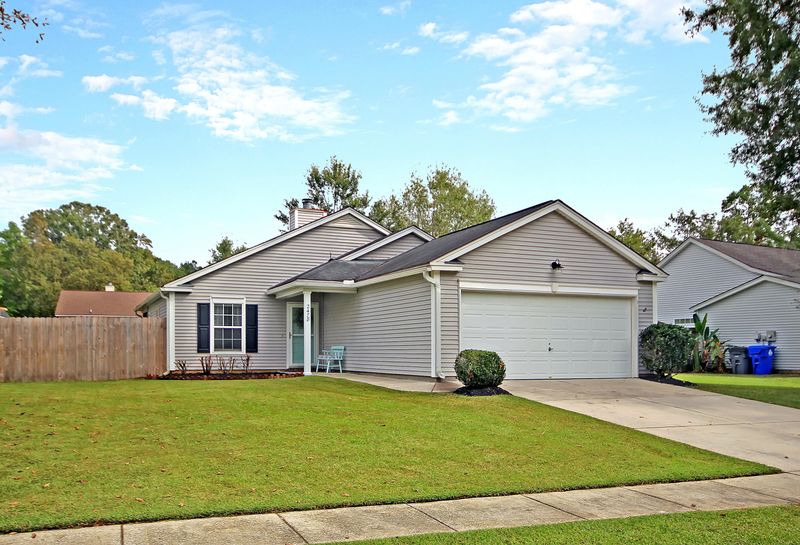 2478 Calamari Ct, North Charleston, SC 29406