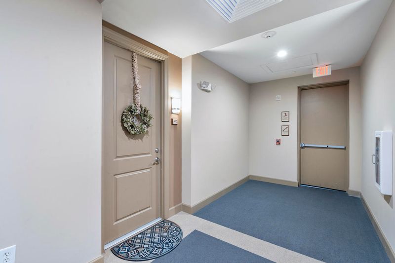 145 Pier View St #402, Charleston, SC 29492
