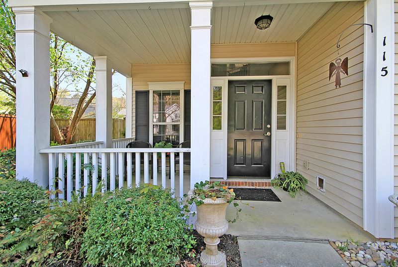 115 Lindenwood Ct, Goose Creek, SC 29445