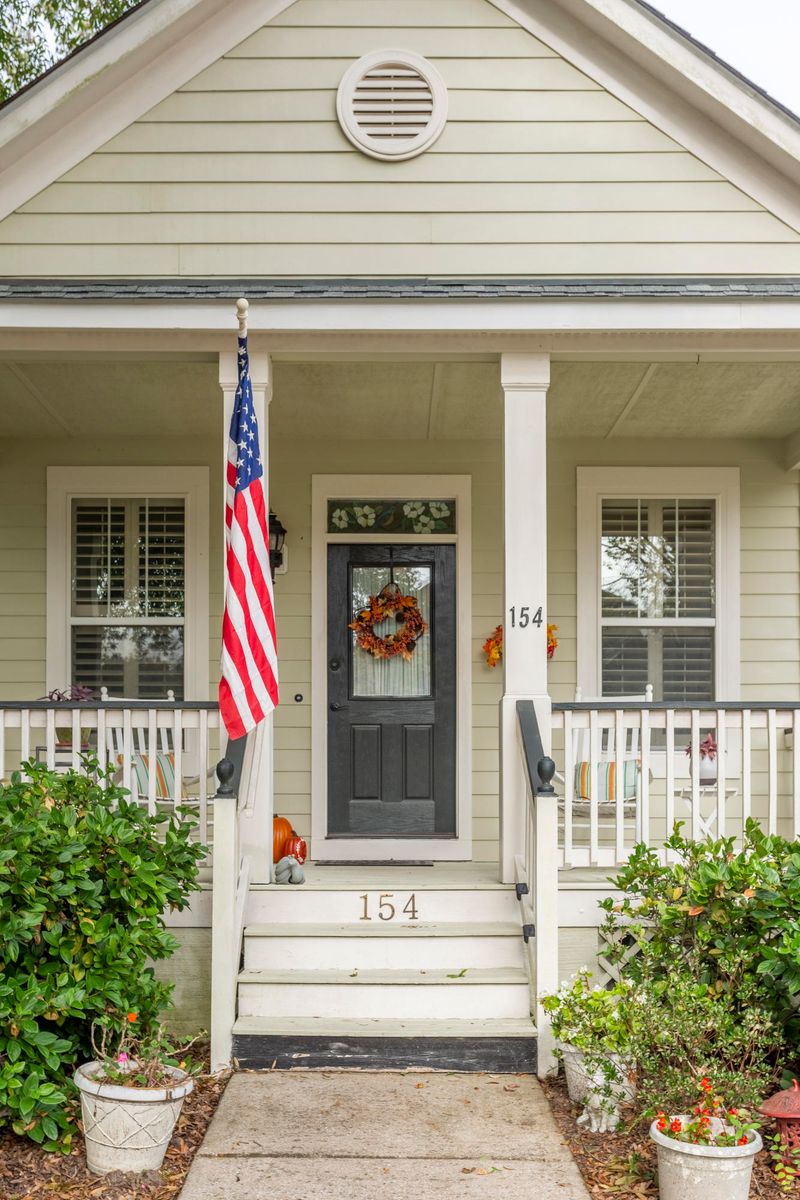 154 Brady St, Charleston, SC 29492