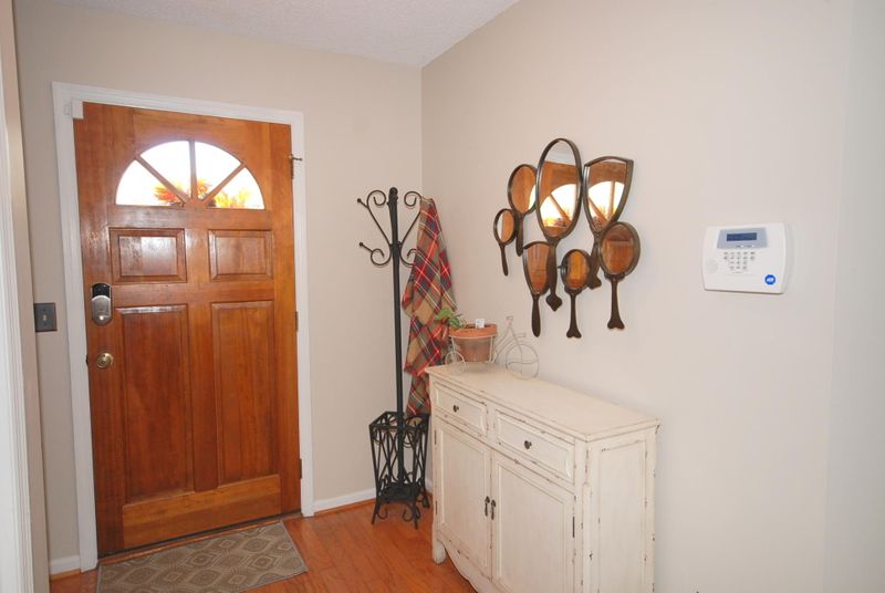 114 Toura Ln, Charleston, SC 29414