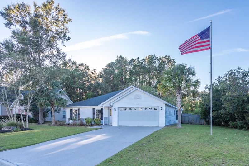 1346 Belle Grove Cir, Hanahan, SC 29410