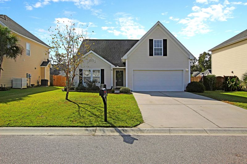 102 Rosario Dr, Summerville, SC 29483