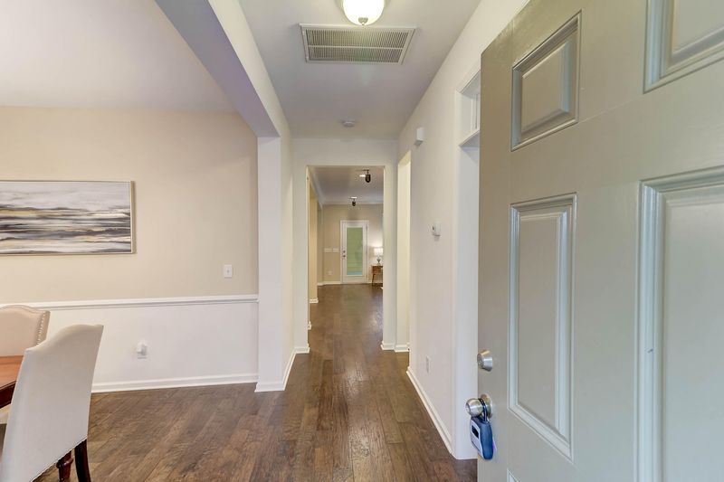 131 Lotz Dr, Summerville, SC 29483