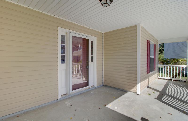 115 Bainsbury Ln, Summerville, SC 29483