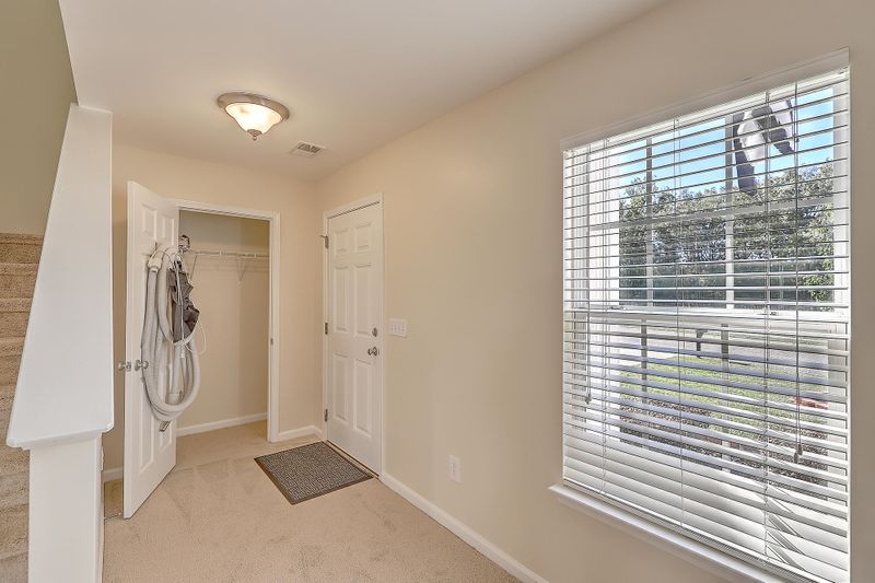 432 Green Park Ln, Goose Creek, SC 29445