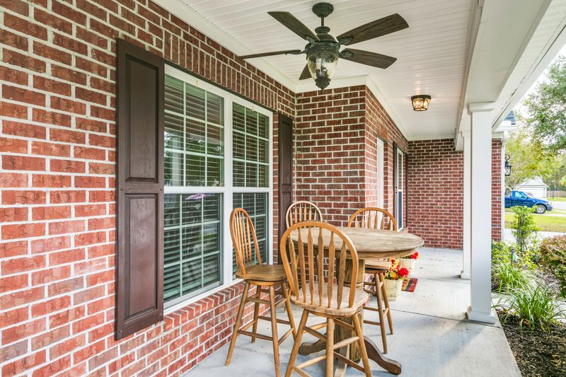 9695 Seminole Way, Summerville, SC 29485