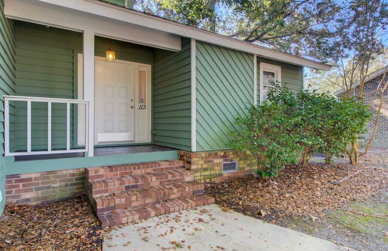 113 Sumners Al, Summerville, SC 29485