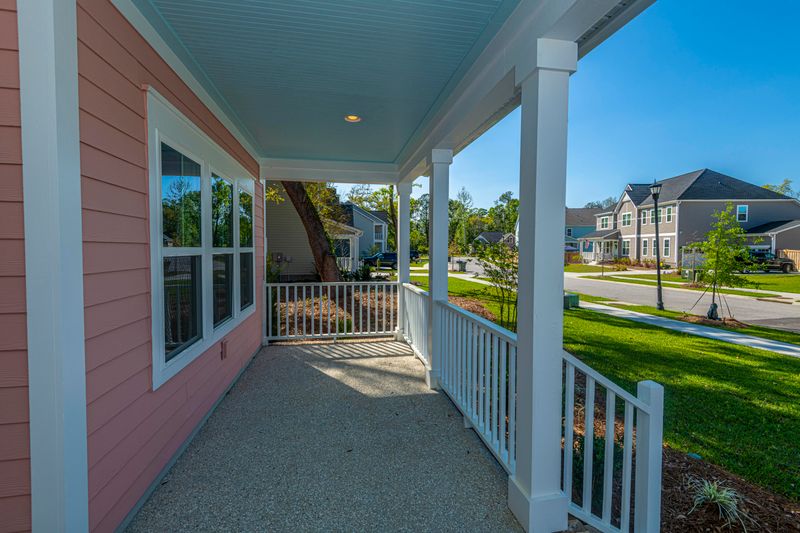 974 Foliage Ln, Charleston, SC 29412