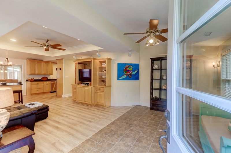 1474 Goblet Ave, Mount Pleasant, SC 29464