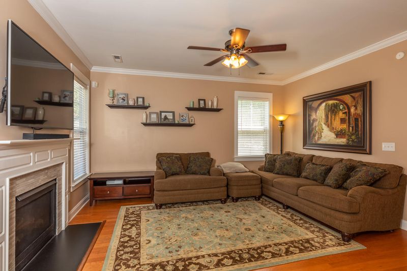 3024 Hatchers Run Dr, Charleston, SC 29414