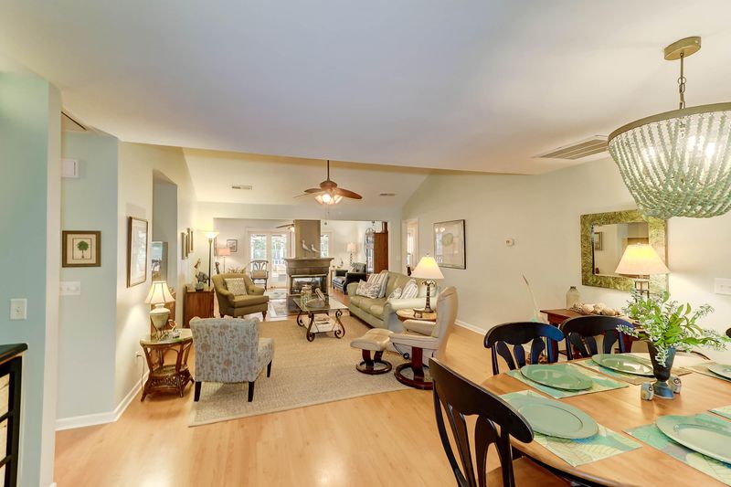 3 Forest Trail Ct #1, Isle Of Palms, SC 29451