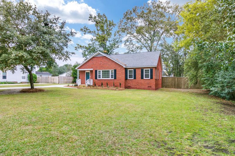 116 Church St, Moncks Corner, SC 29461
