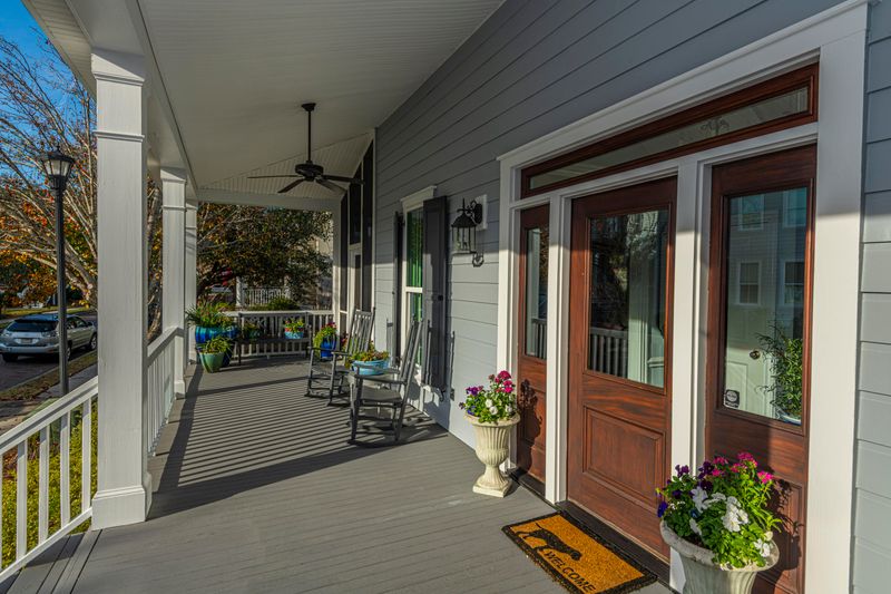 513 Country Place Rd, Mount Pleasant, SC 29464