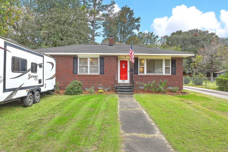 5273 Potomac St, North Charleston, SC 29405