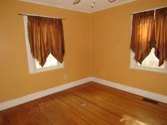 1203 Stratford Rd, Hanahan, SC 29410