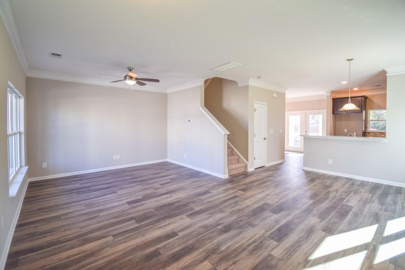 411 Viceroy Ln, Goose Creek, SC 29445