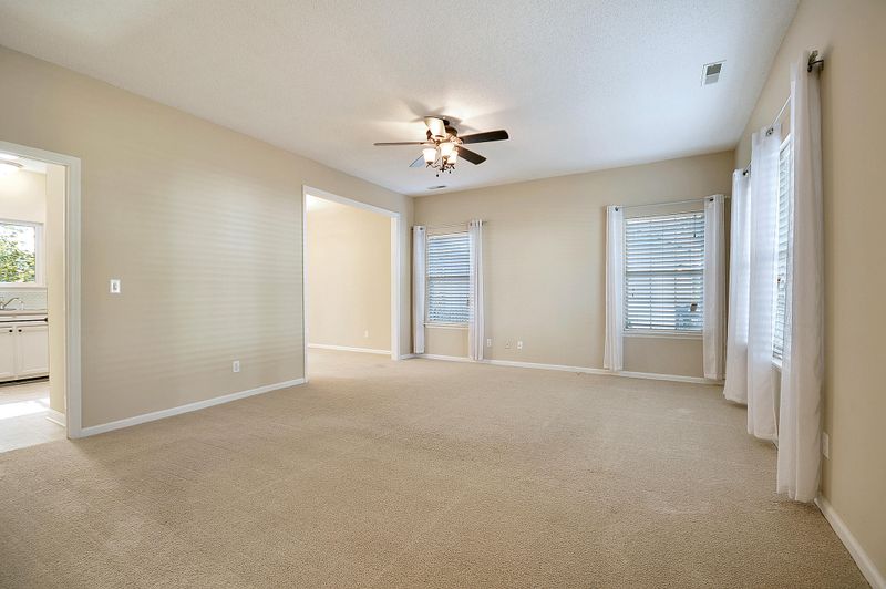 303 Parish Parc Dr, Summerville, SC 29485