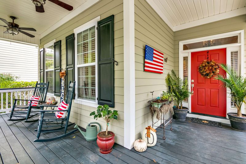 921 Etiwan Park St, Charleston, SC 29492