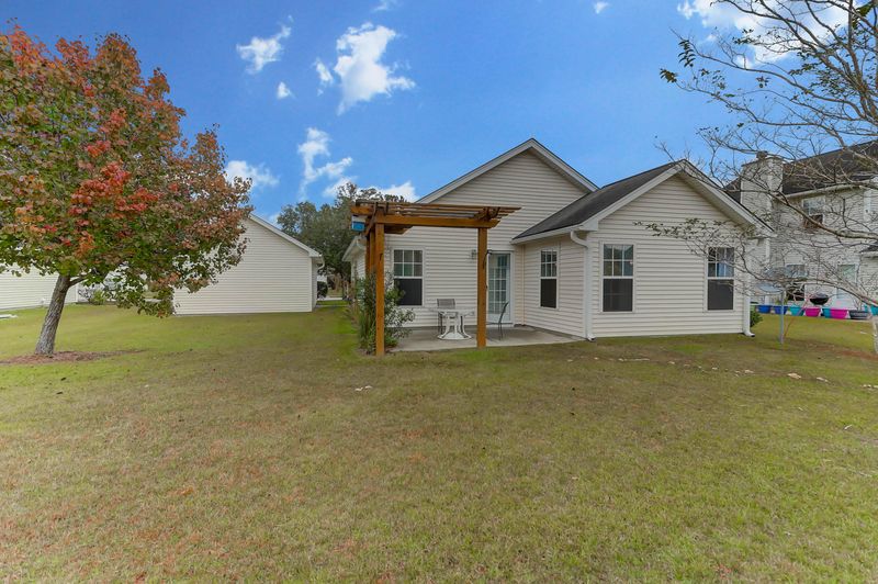 146 Moon Dance Ln, Summerville, SC 29483