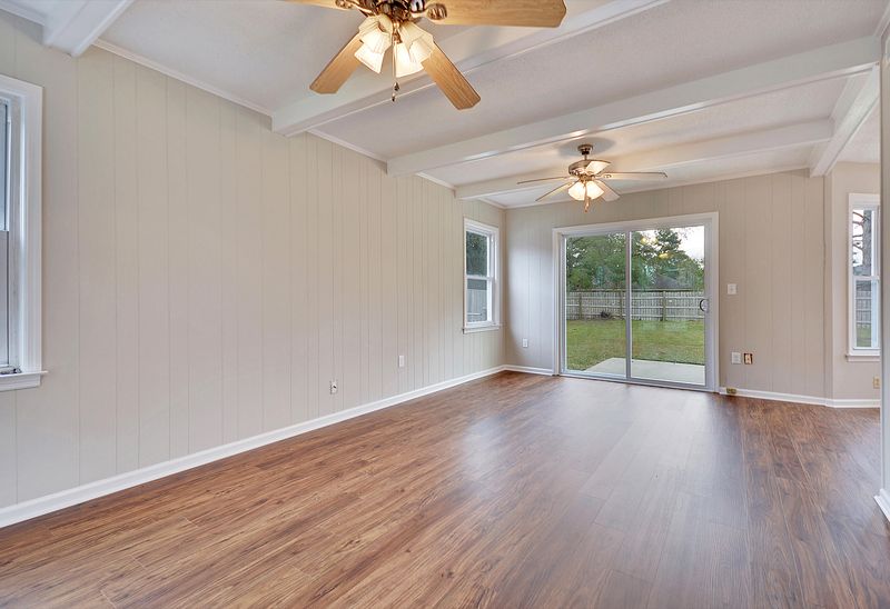 103 Chestnut Ct, Summerville, SC 29486