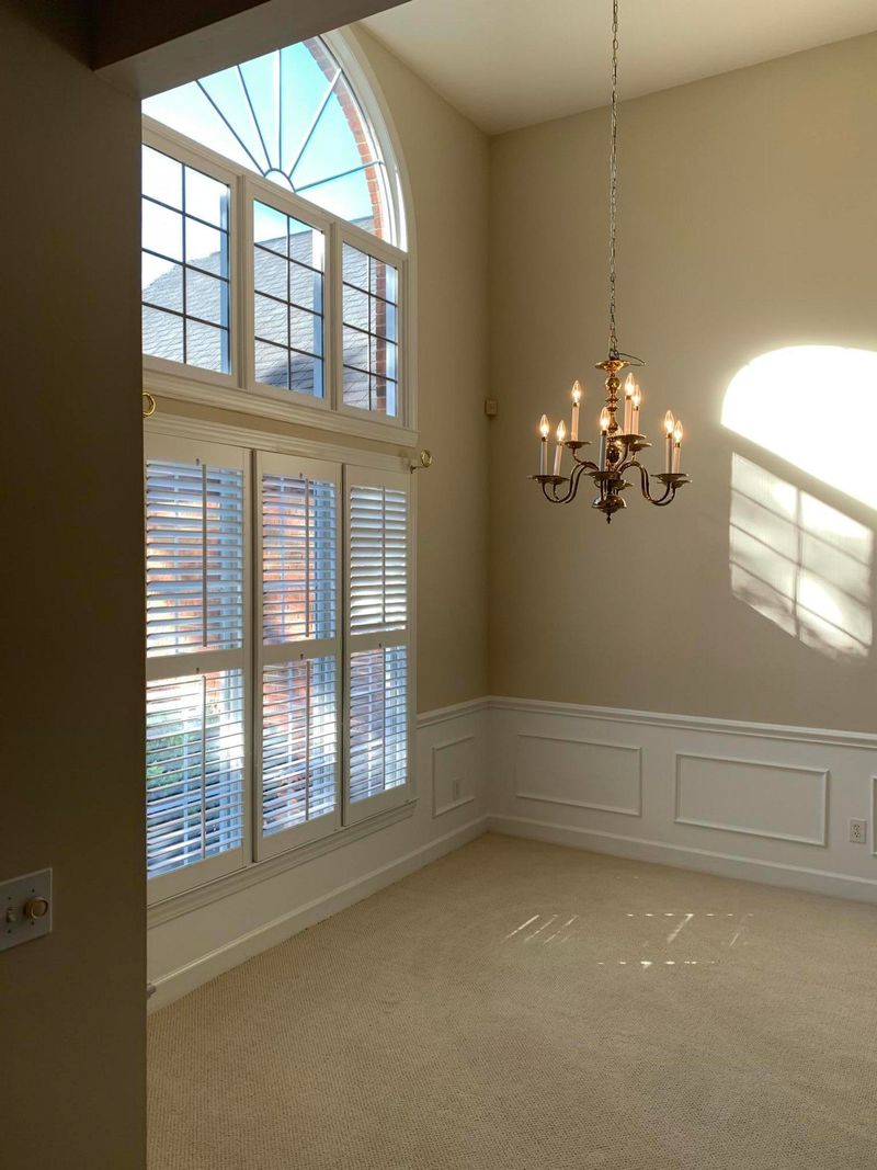 1325 National Dr, Mount Pleasant, SC 29466