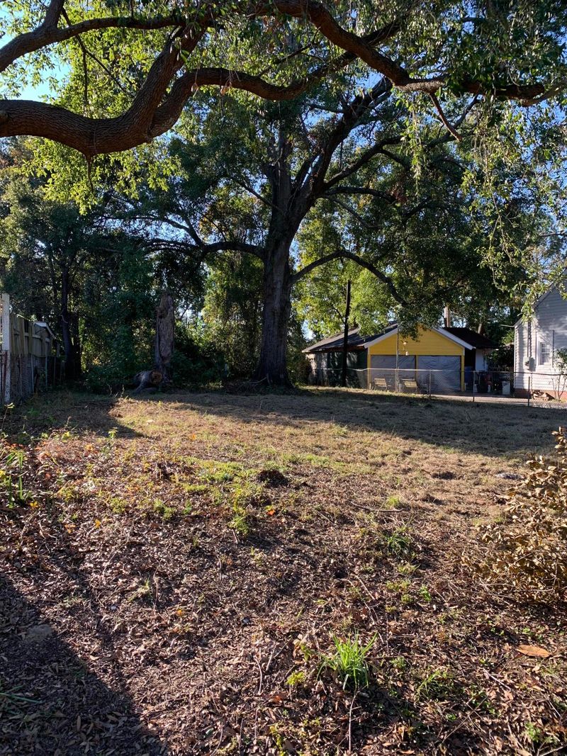 3981 Saint Johns Ave, North Charleston, SC 29405